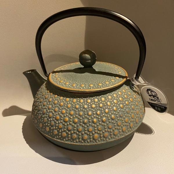 Théière en fonte 